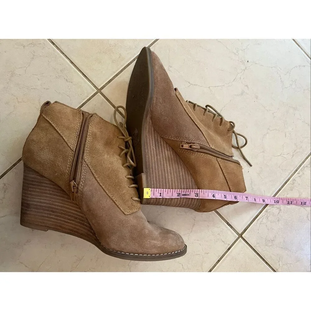 Lucky Brand Tan Yoanna Suede Wedge Bootie Women's Size 8